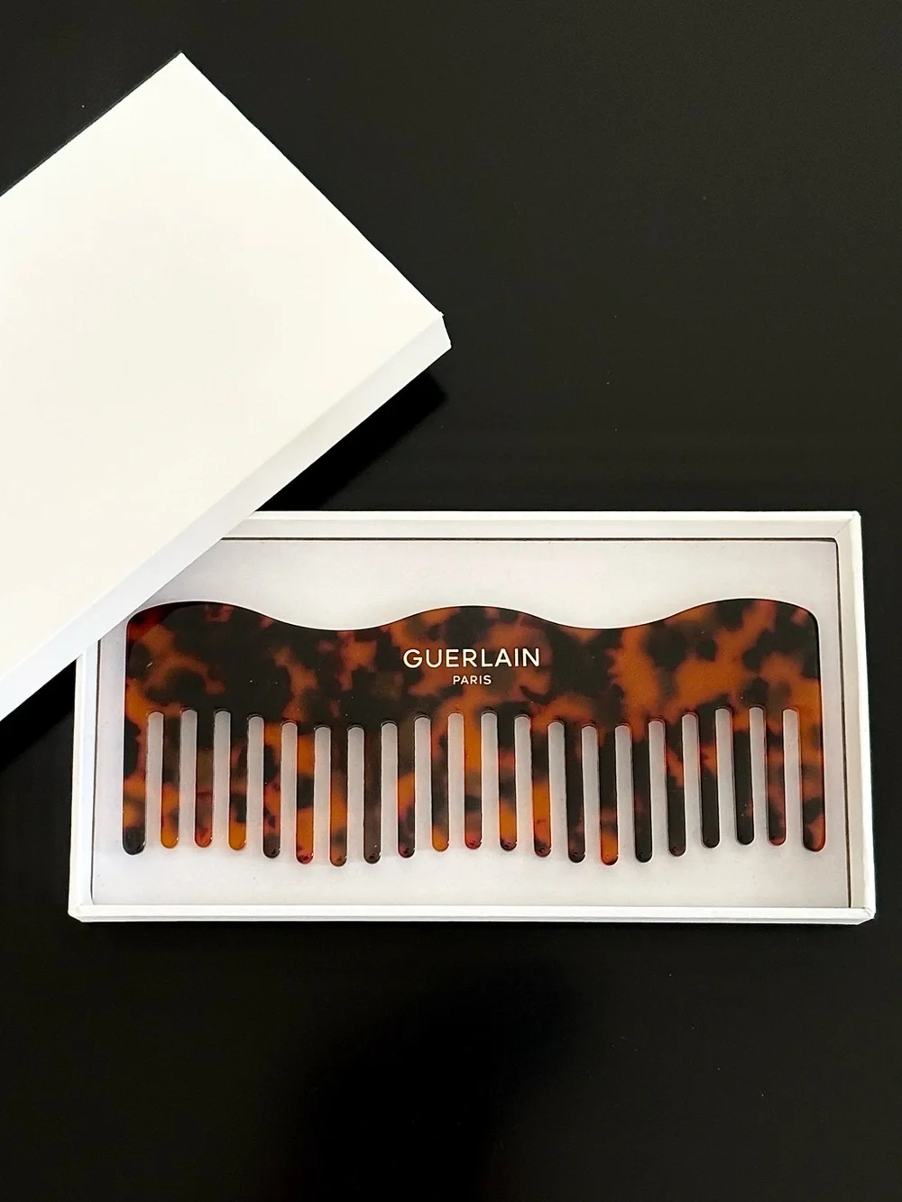 Guerlain Paris Comb